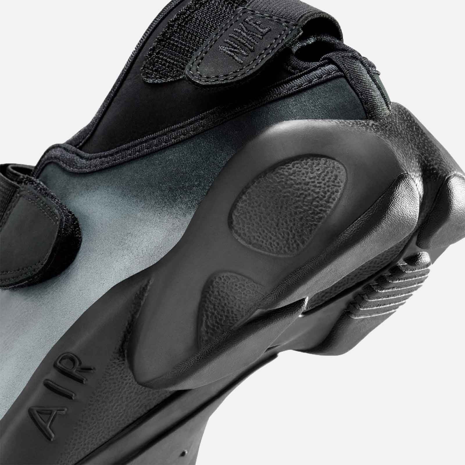 Air Rift Leather IH3656 095