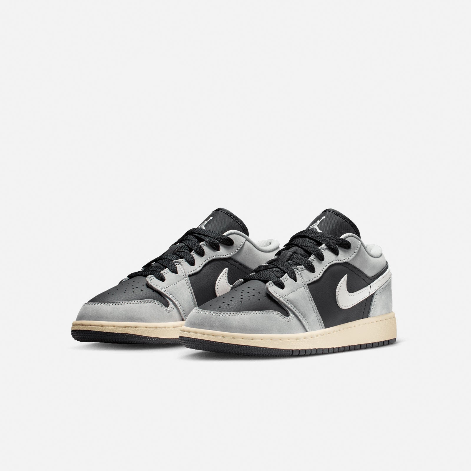 Air Jordan 1 Low SE HQ2021 012