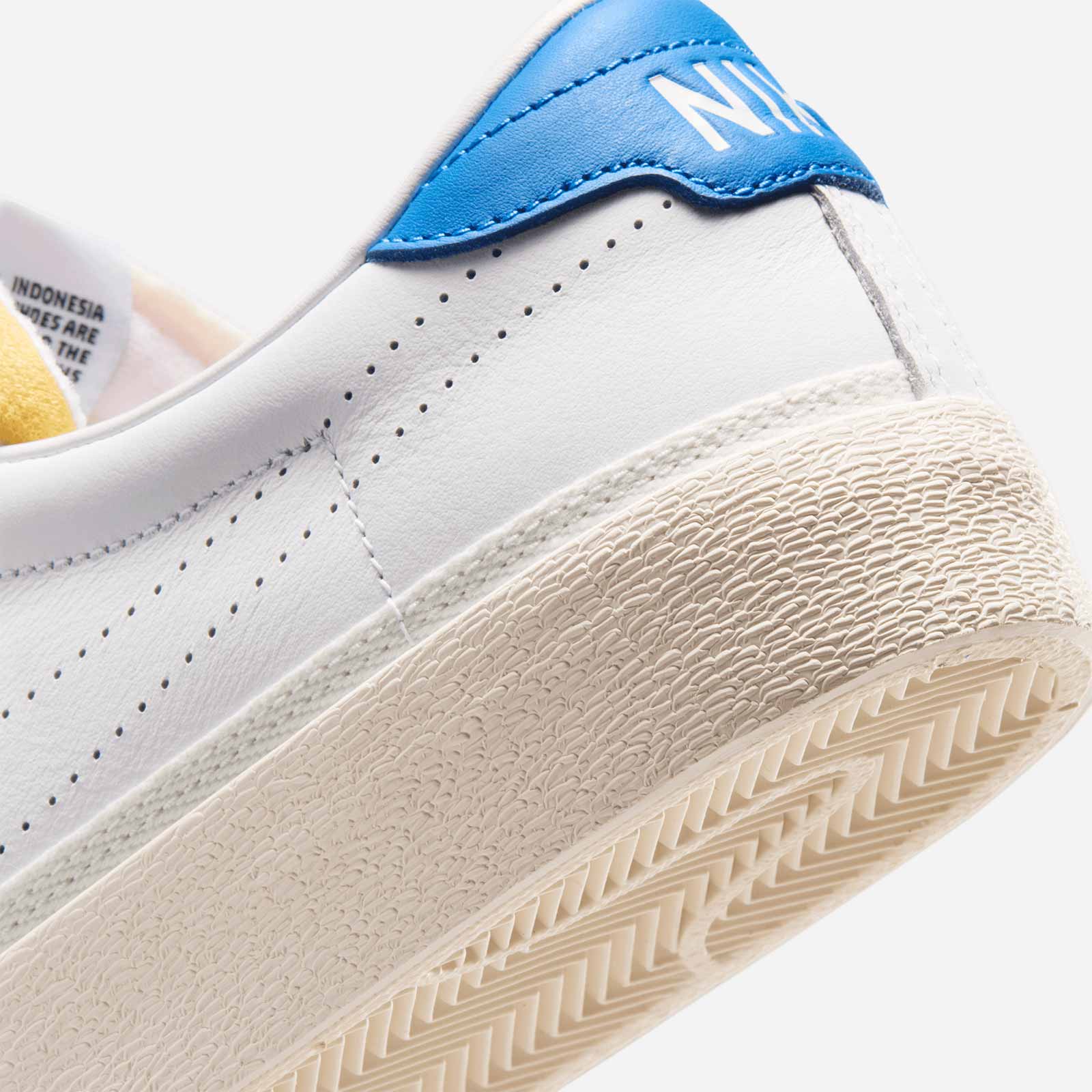 Tennis Classic AC IO1738 100