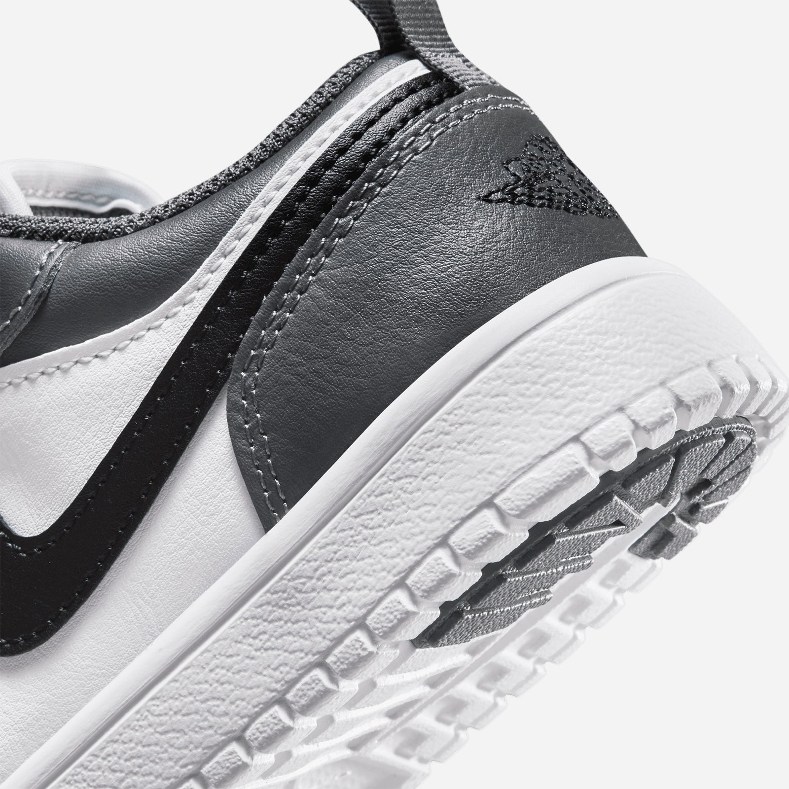 Jordan 1 Low Alt DR9748 152