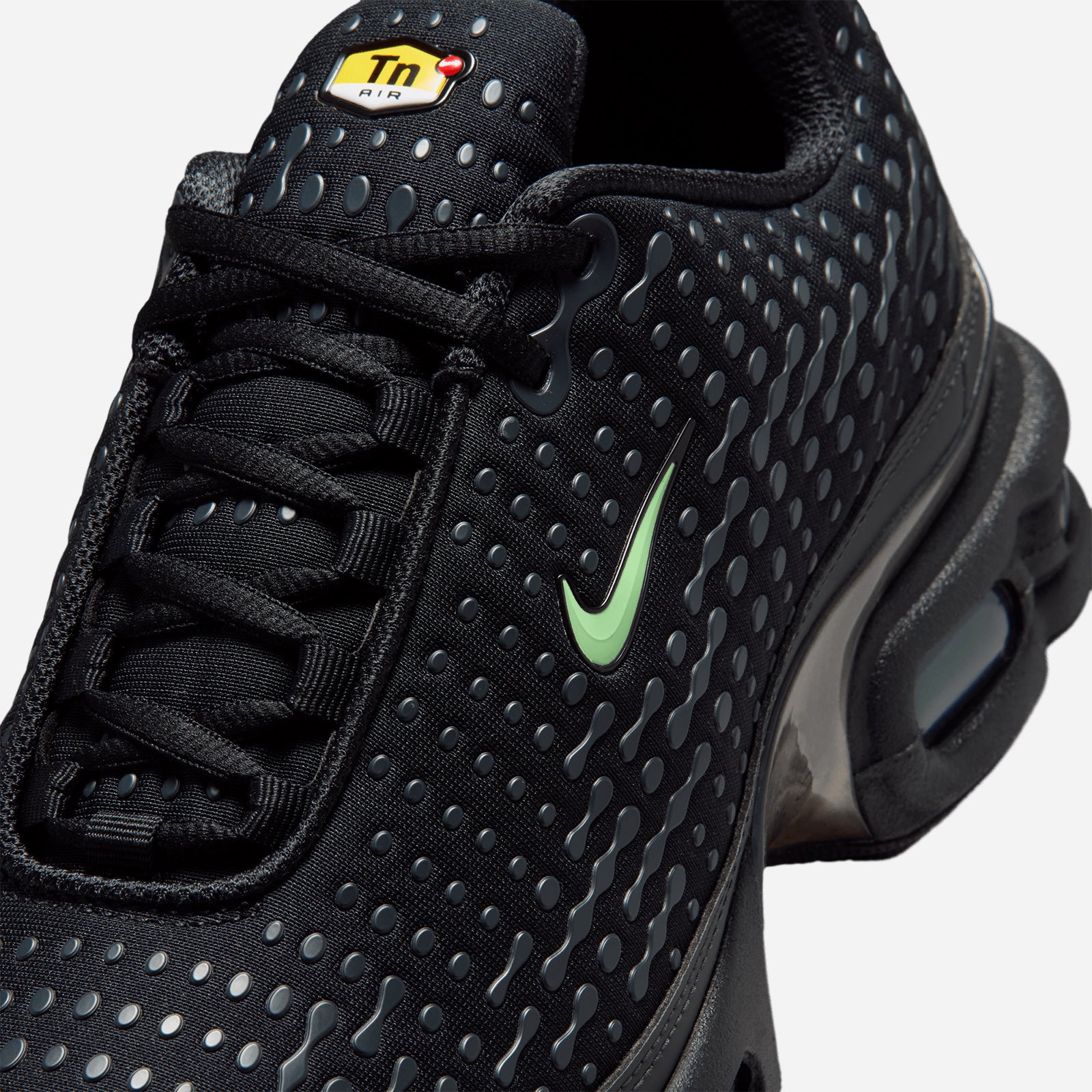 Air Max Plus VII HQ2197 004