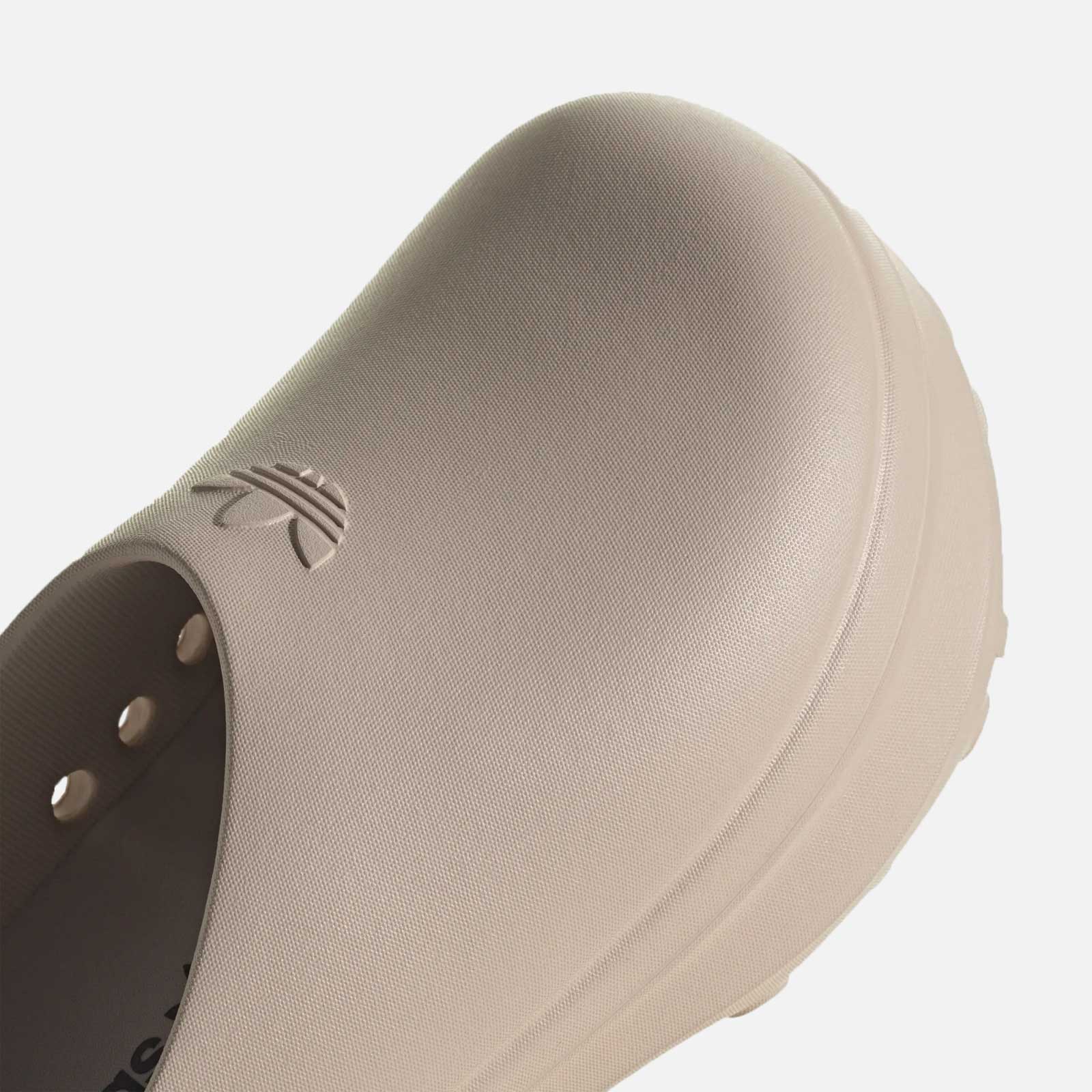 Adifom Stan Mule IE7052