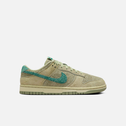 W Dunk Low HJ7291 371