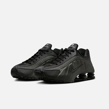 Shox R4 HQ1988 001