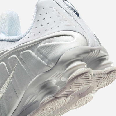 Shox R4 HQ1988 101