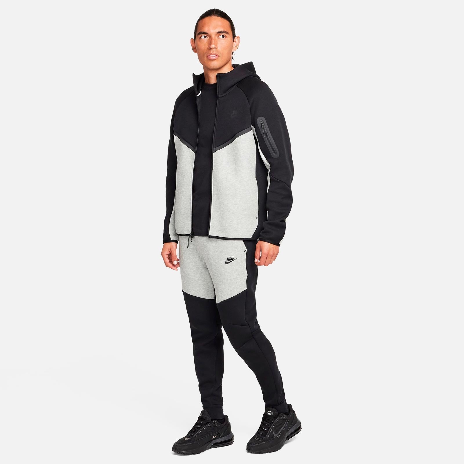 Tech Fleece Jogger Pants HV0959 011