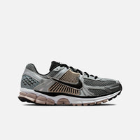 Nike Zoom Vomero 5 FJ4151-007