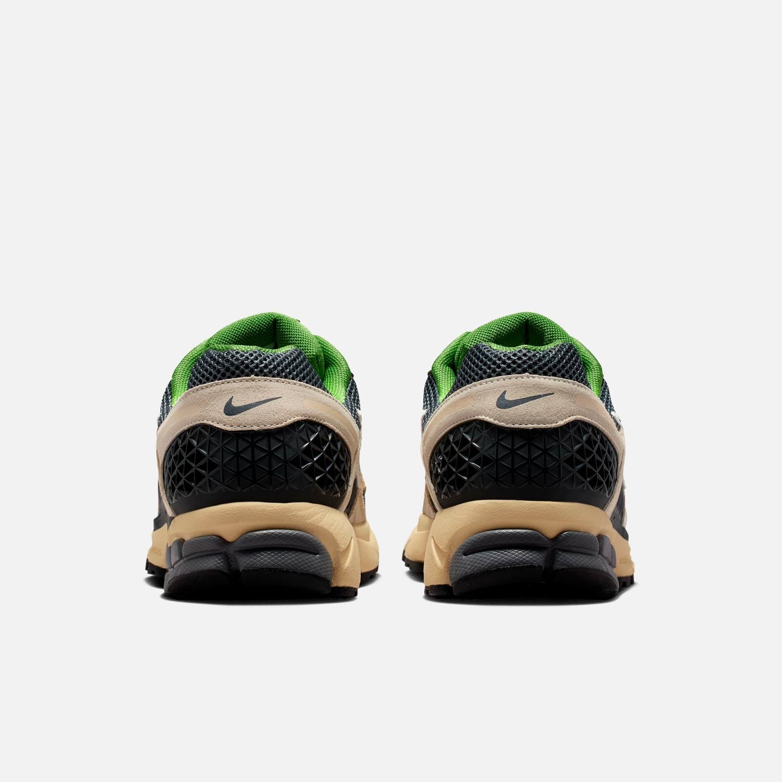 Zoom Vomero 5 HF1553 102