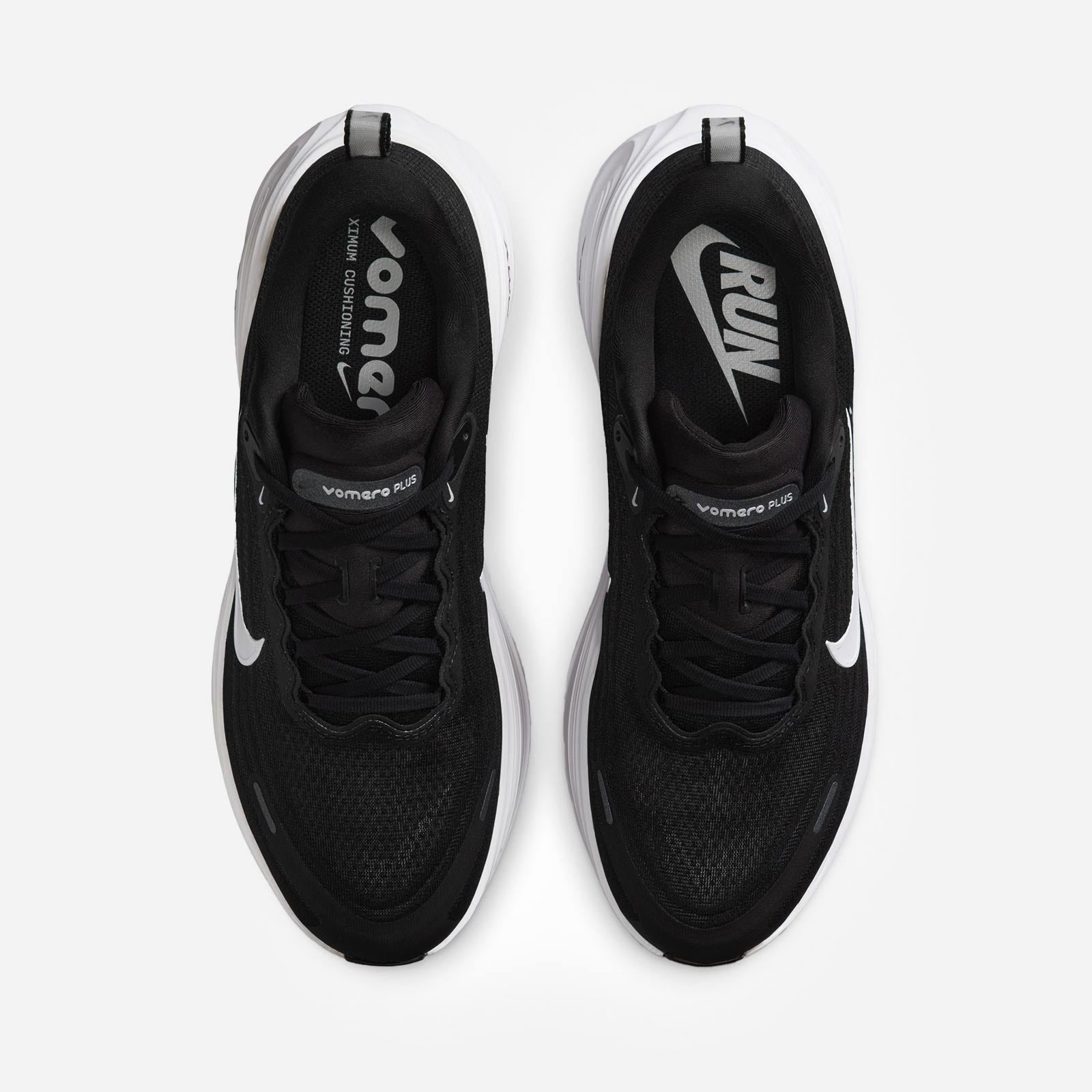 Vomero Plus HV8150 002