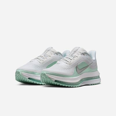 Pegasus Premium Mint Foam HQ2593 103