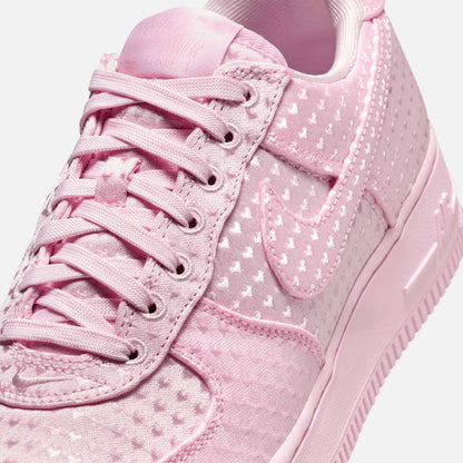 Air Force 1 07 SE Valentine s Day IQ9965 601