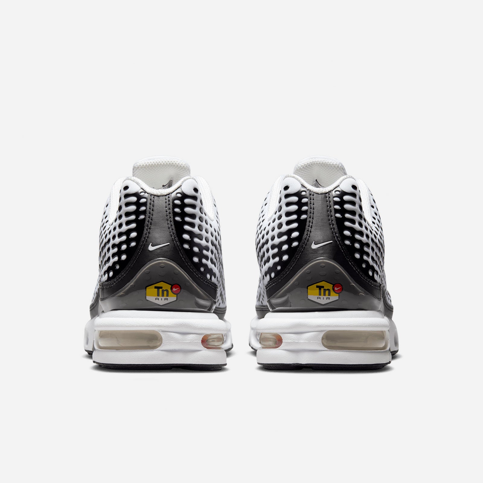 Air Max Plus HQ2197 100