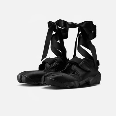 Air Rift Black Swan IH1990 010
