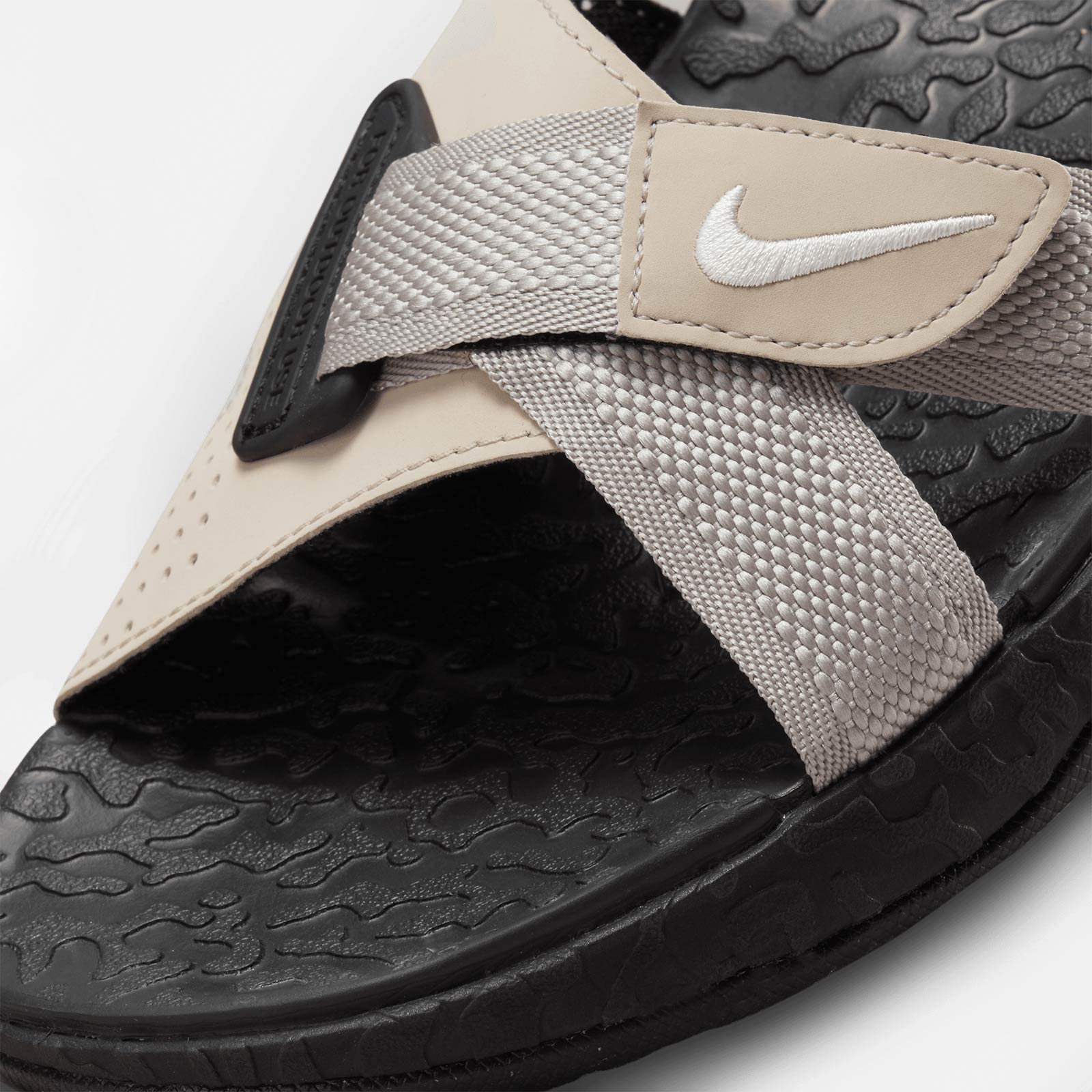 ACG Air Deschutz DO8951 002