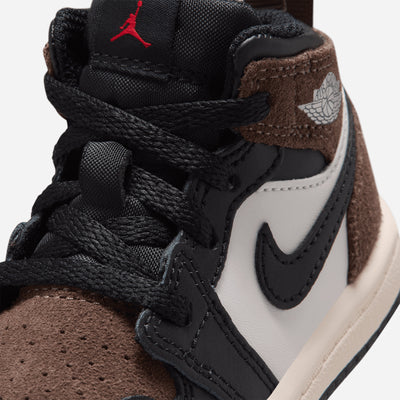 Jordan 1 Mid DQ8425 007
