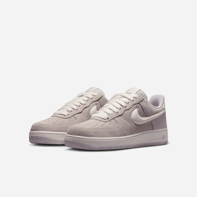 Nike Air Force 1 '07 LV8 IU7592-078