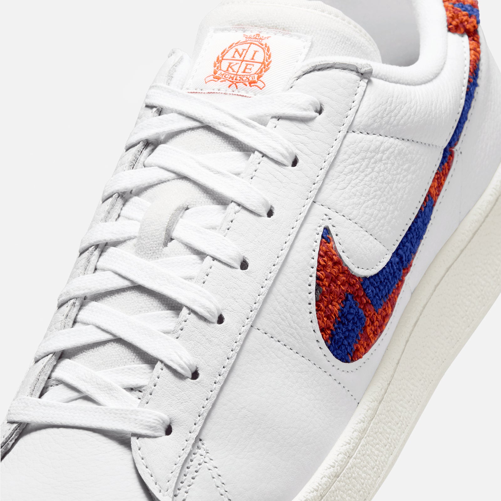 Nike Tennis Classic Premium White Sail IV1293-100