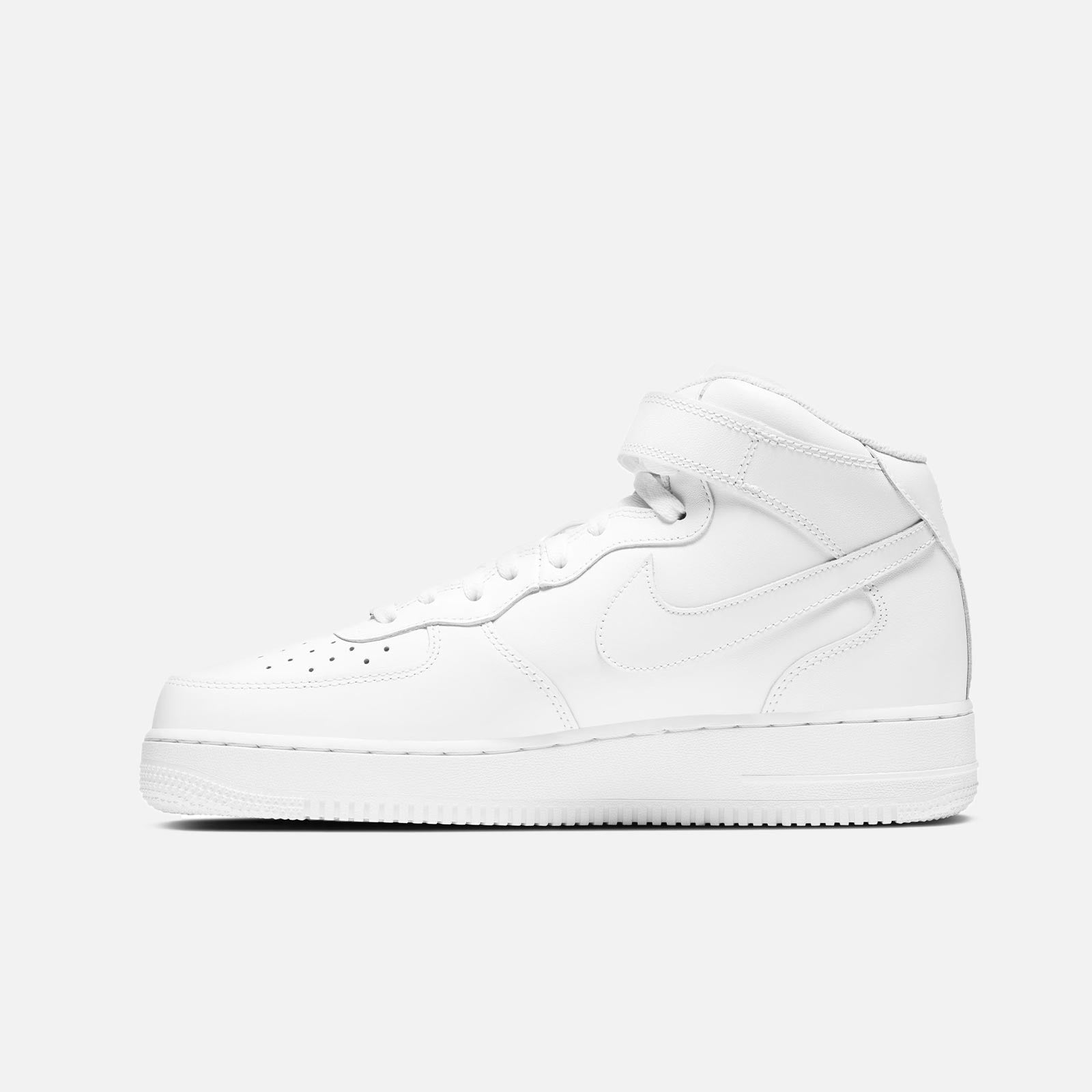 CW2289 111 Air Force 1 Mid 07