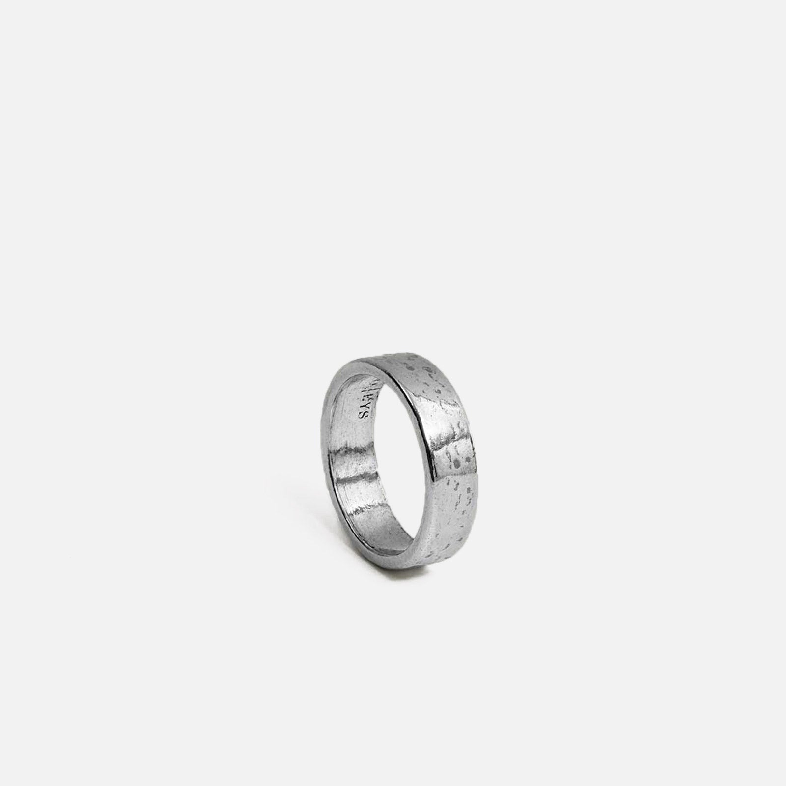 01 Ring Z01R000