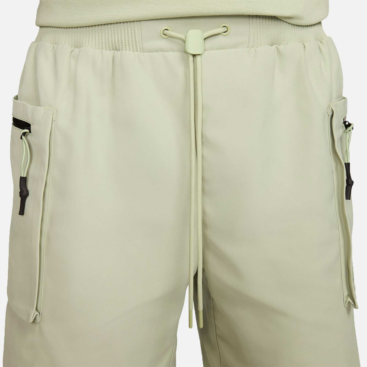 Nike Sportswear Tech Pack Funktionsshorts FB7528-371 - S
